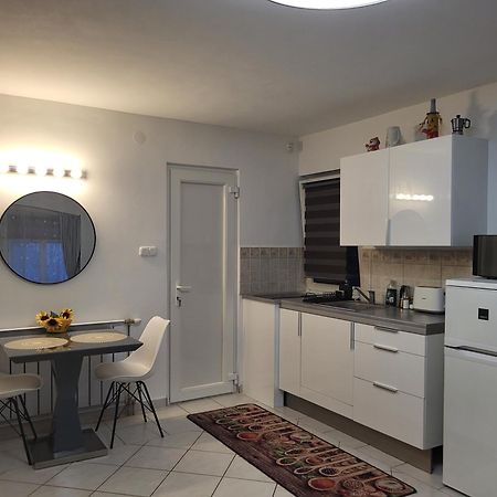 Varlak Apartmans ✷ ✷ ✷ Siofok Exterior photo